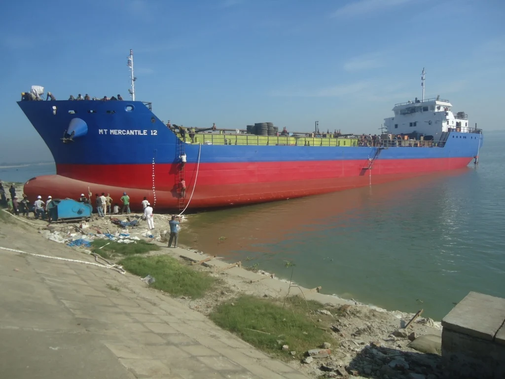 12 Nos. 2000 DWT Oil Tanker (Mercantile-11~22)