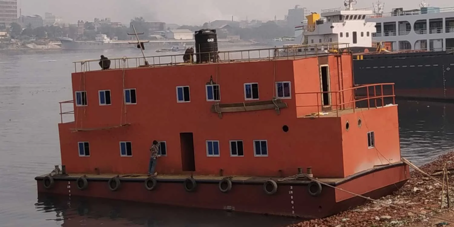 House Boat